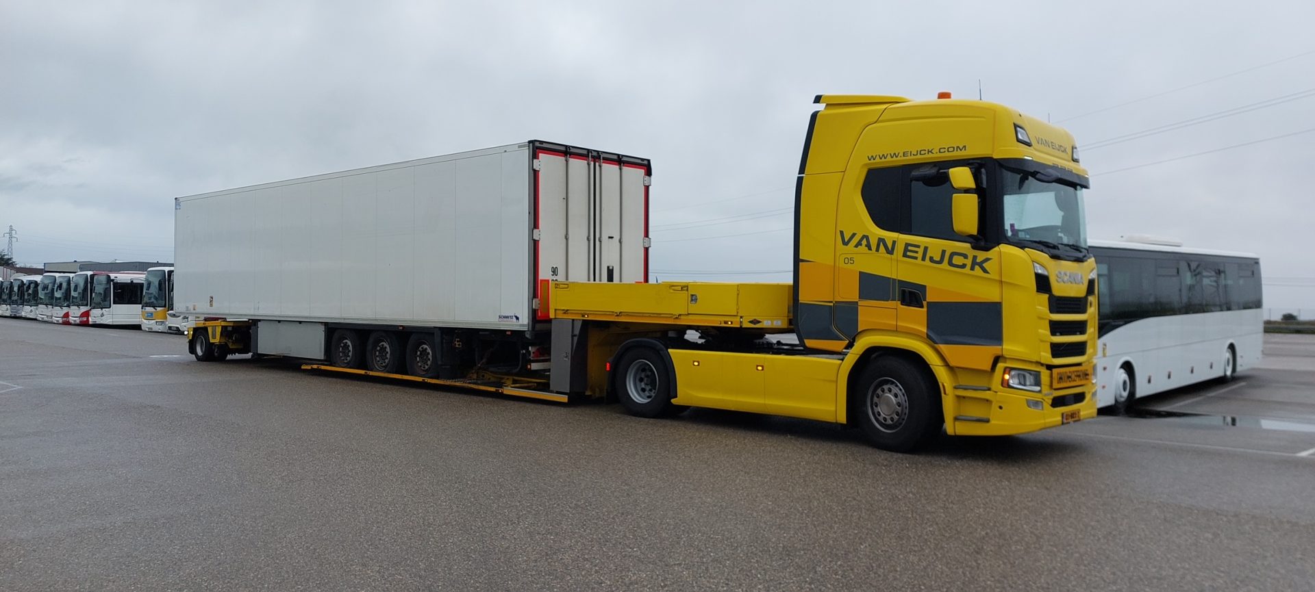 Truck repatriëring aanhanger